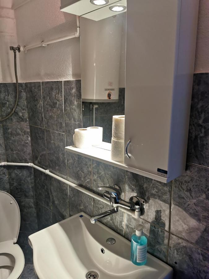 Apartmani Manila, Vauceri, Terme-Popust, Akva Park-Popust, Garazno Mesto Vrnjačka Banja エクステリア 写真
