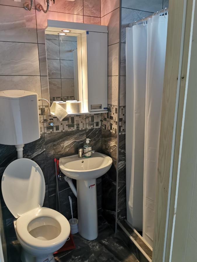 Apartmani Manila, Vauceri, Terme-Popust, Akva Park-Popust, Garazno Mesto Vrnjačka Banja エクステリア 写真