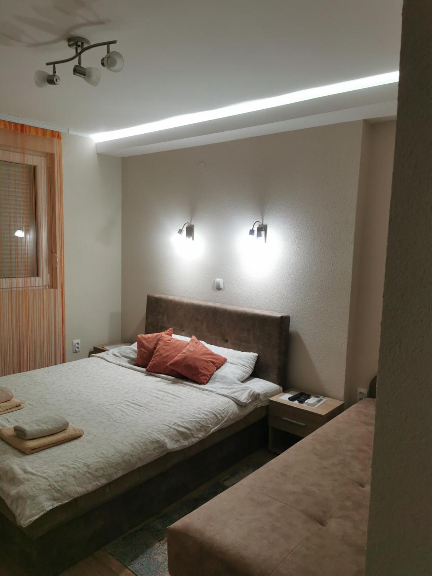 Apartmani Manila, Vauceri, Terme-Popust, Akva Park-Popust, Garazno Mesto Vrnjačka Banja エクステリア 写真